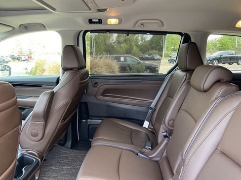 Used 2025 Honda Odyssey Touring image 17