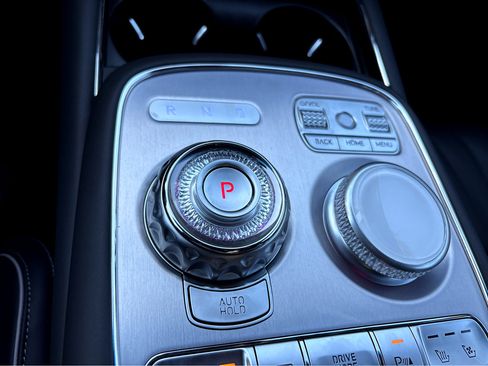 New 2026 Genesis G90 3.5T image 22