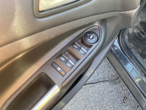 Used 2013 Ford Escape Titanium w/ Parking Technology Pkg image 19