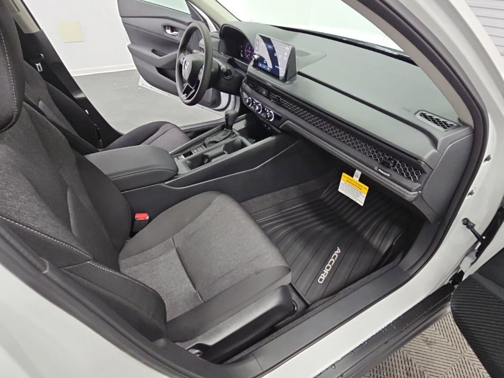 New 2026 Honda Accord LX image 32