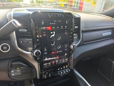Used 2021 RAM 3500 Laramie AWD/4WD image 19