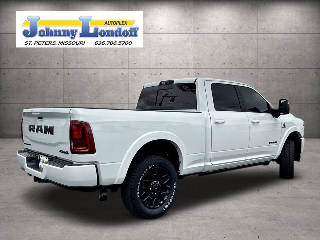 Used 2025 RAM 2500 Limited AWD/4WD image 2