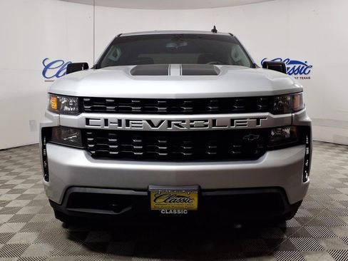 Used 2020 Chevrolet Silverado 1500 Custom w/ Rally Edition RWD image 3