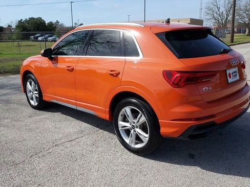 Used 2022 Audi Q3 2.0T Premium Plus w/ Premium Plus Package image 5