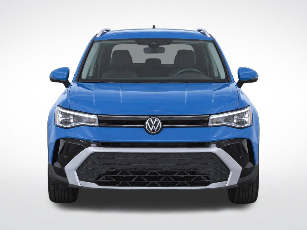 Used 2026 Volkswagen Taos SE FWD image 5
