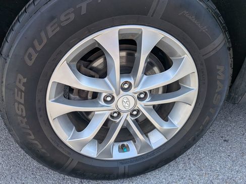 Used 2019 Hyundai Santa Fe SEL AWD/4WD image 42