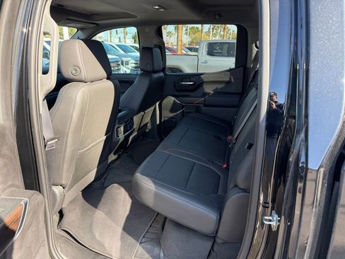 Used 2021 GMC Sierra 1500 SLT w/ SLT Convenience Package image 7