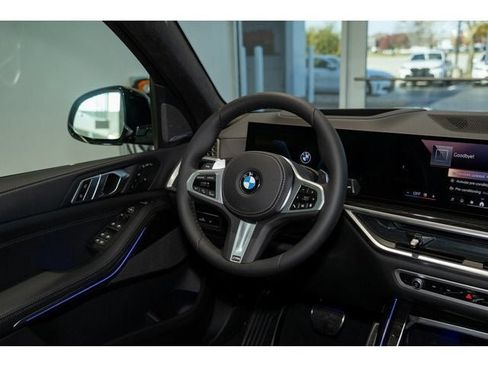 New 2026 BMW X7 xDrive40i w/ M Sport Package image 87