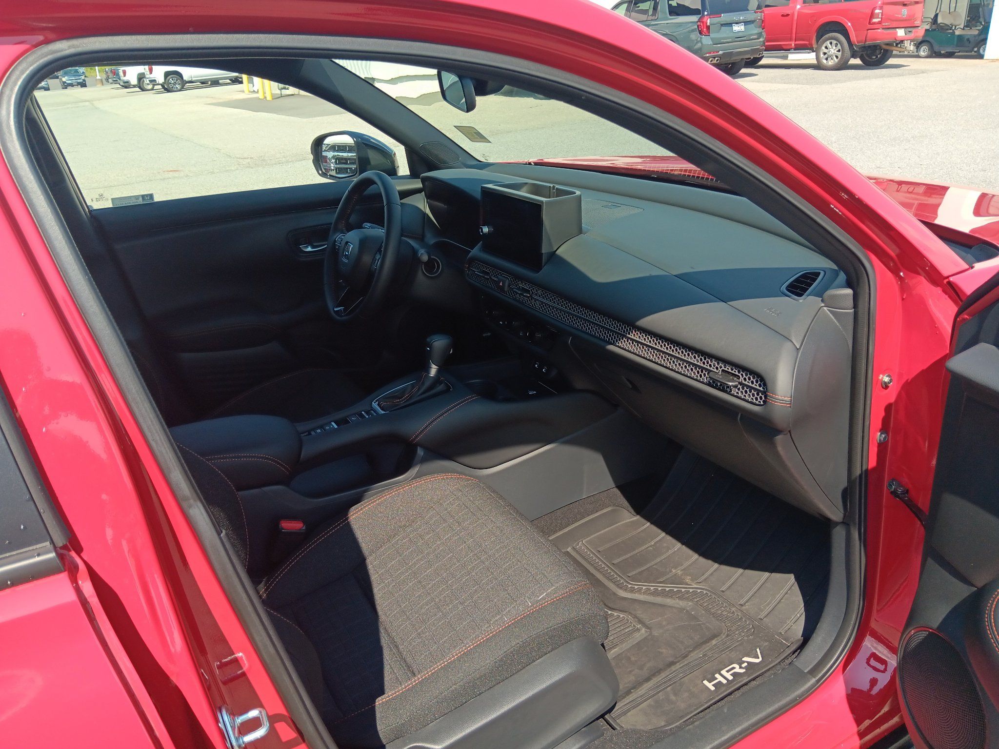 Used 2027 Honda HR-V Sport image 21
