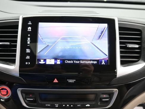 Used 2019 Honda Ridgeline RTL-E image 19