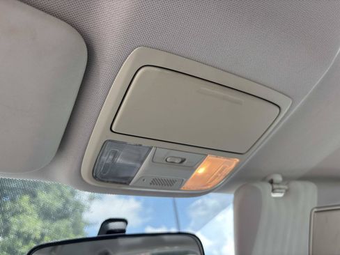 Used 2013 Honda CR-V LX image 28