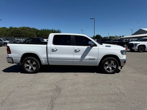 Used 2023 RAM 1500 Laramie AWD/4WD image 5