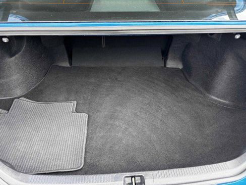 Used 2019 Toyota Camry SE image 50