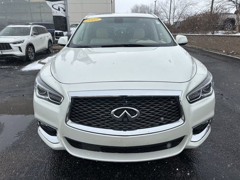 Used 2017 INFINITI QX60 Luxe w/ Premium Plus Package AWD/4WD image 18