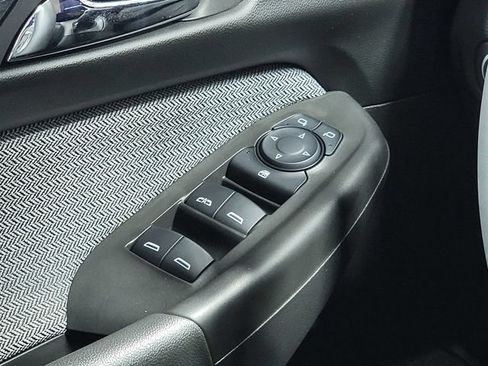 Certified 2025 Chevrolet TrailBlazer LT w/ Convenience Package FWD image 24