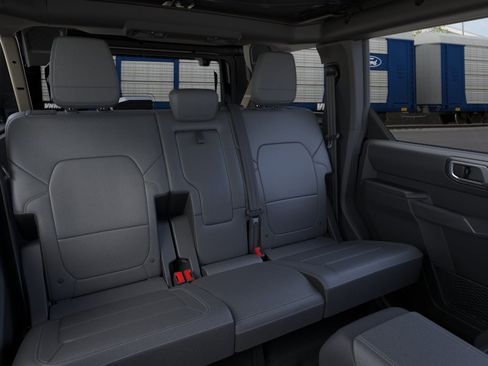 New 2026 Ford Bronco Badlands image 12