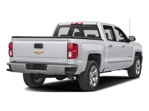 Used 2017 Chevrolet Silverado 1500 LTZ w/ High Desert Package RWD image 2