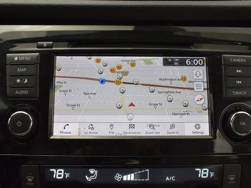Used 2021 Nissan Rogue Sport SL AWD/4WD image 32