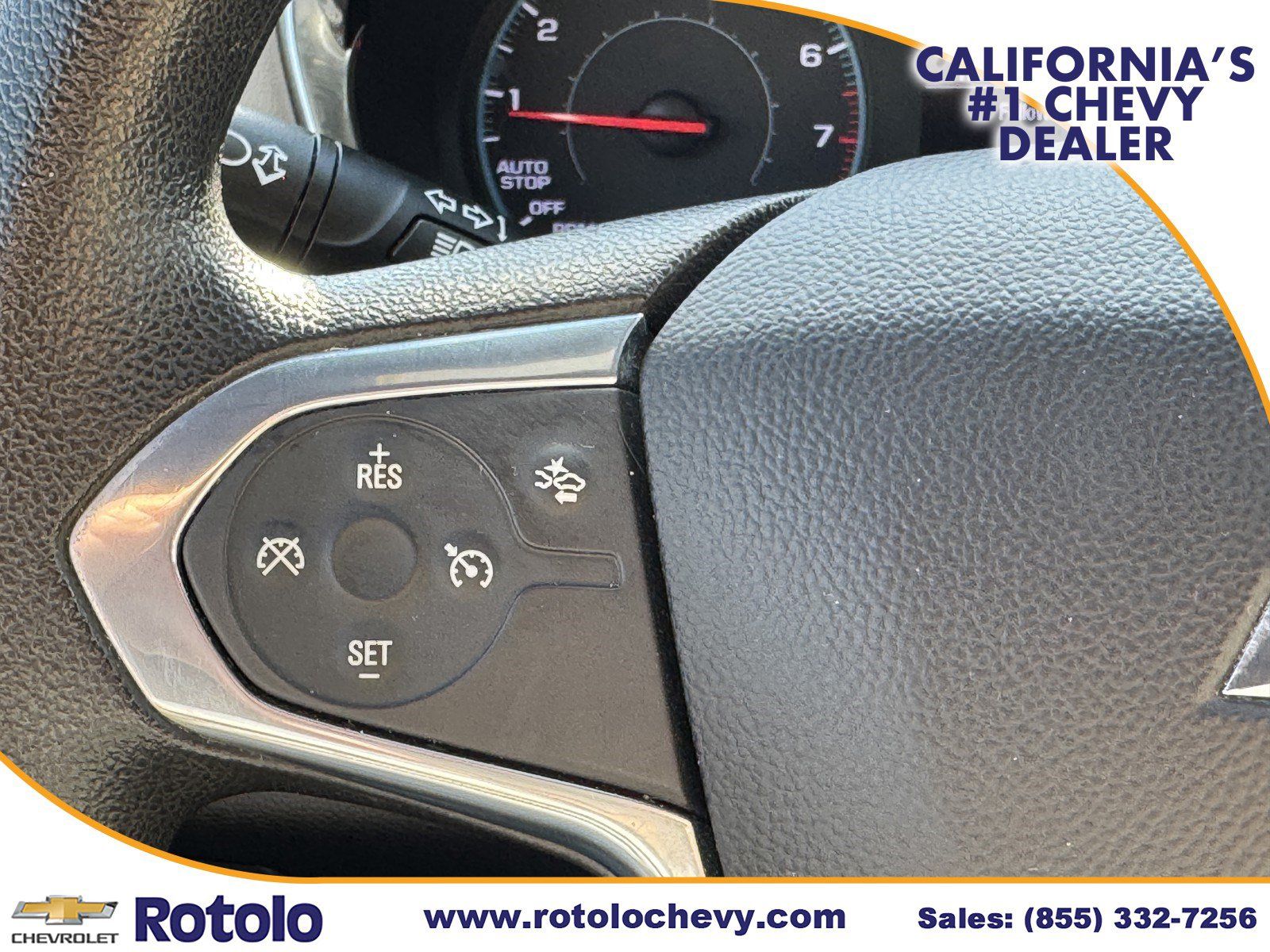 Used 2022 Chevrolet Traverse LS FWD image 25