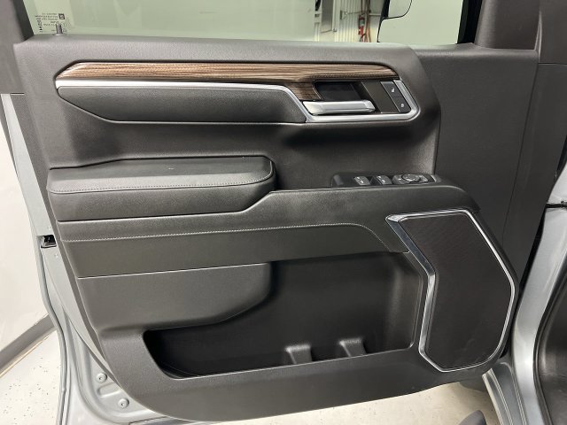 Used 2024 Chevrolet Silverado 1500 RST AWD/4WD image 22