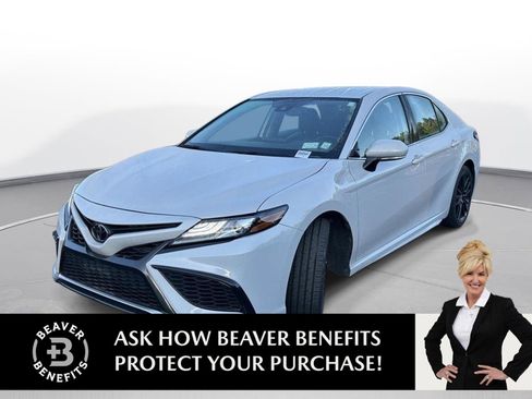 Used 2023 Toyota Camry XSE FWD image 1