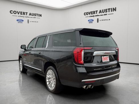 Used 2023 GMC Yukon XL Denali image 3