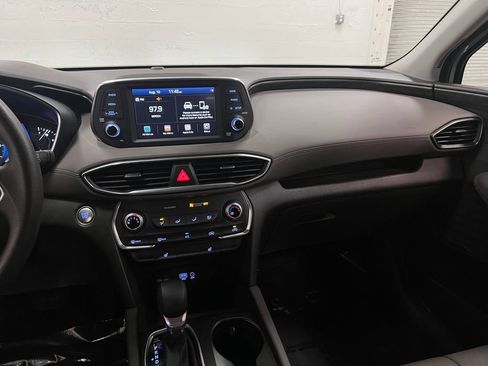 Used 2020 Hyundai Santa Fe SEL FWD image 18