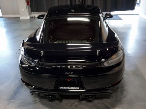 Used 2020 Porsche 718 Cayman GT4 RWD image 48