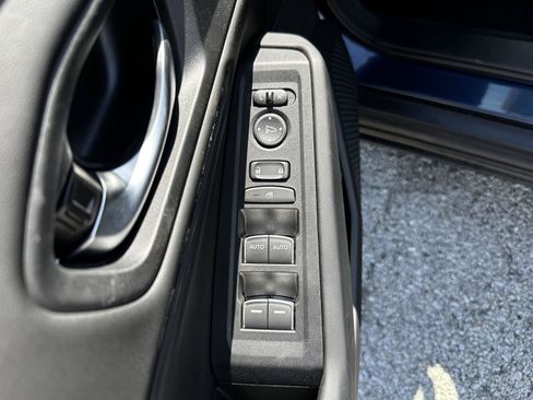 Certified 2023 Honda Accord EX image 9