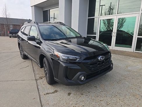 Certified 2025 Subaru Outback Onyx Edition XT image 2