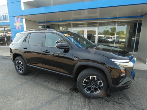 New 2026 Chevrolet Equinox ACTIV w/ Convenience Package III AWD/4WD image 1