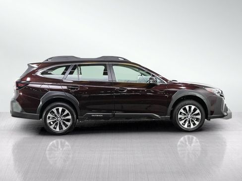Used 2025 Subaru Outback Limited w/ Tech Package 3 AWD/4WD image 6