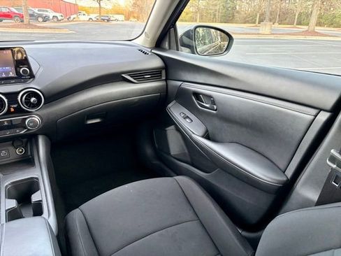 Used 2024 Nissan Sentra S image 26