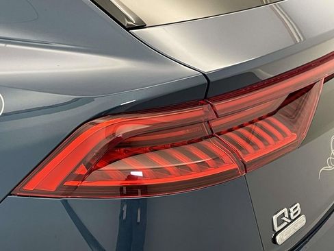 Used 2020 Audi Q8 Prestige w/ Prestige Package image 16