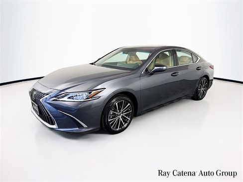 Certified 2024 Lexus ES 350 w/ Premium Package image 3