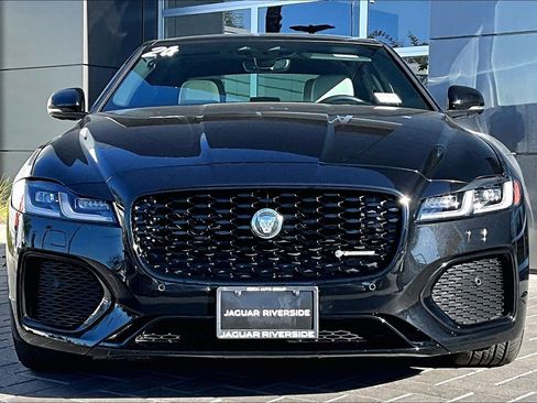 Used 2024 Jaguar XF R-Dynamic SE image 2