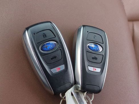 Used 2024 Subaru Outback Touring AWD/4WD image 37