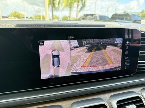 Used 2021 Mercedes-Benz GLE 350 4MATIC image 26