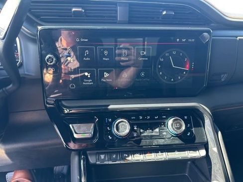 Used 2024 GMC Sierra 2500 AT4 w/ AT4 Premium Plus Package image 6