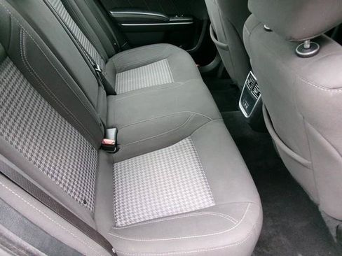 Used 2023 Dodge Charger SXT RWD image 23