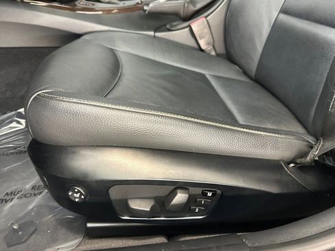 Used 2011 BMW 335d Sedan image 14