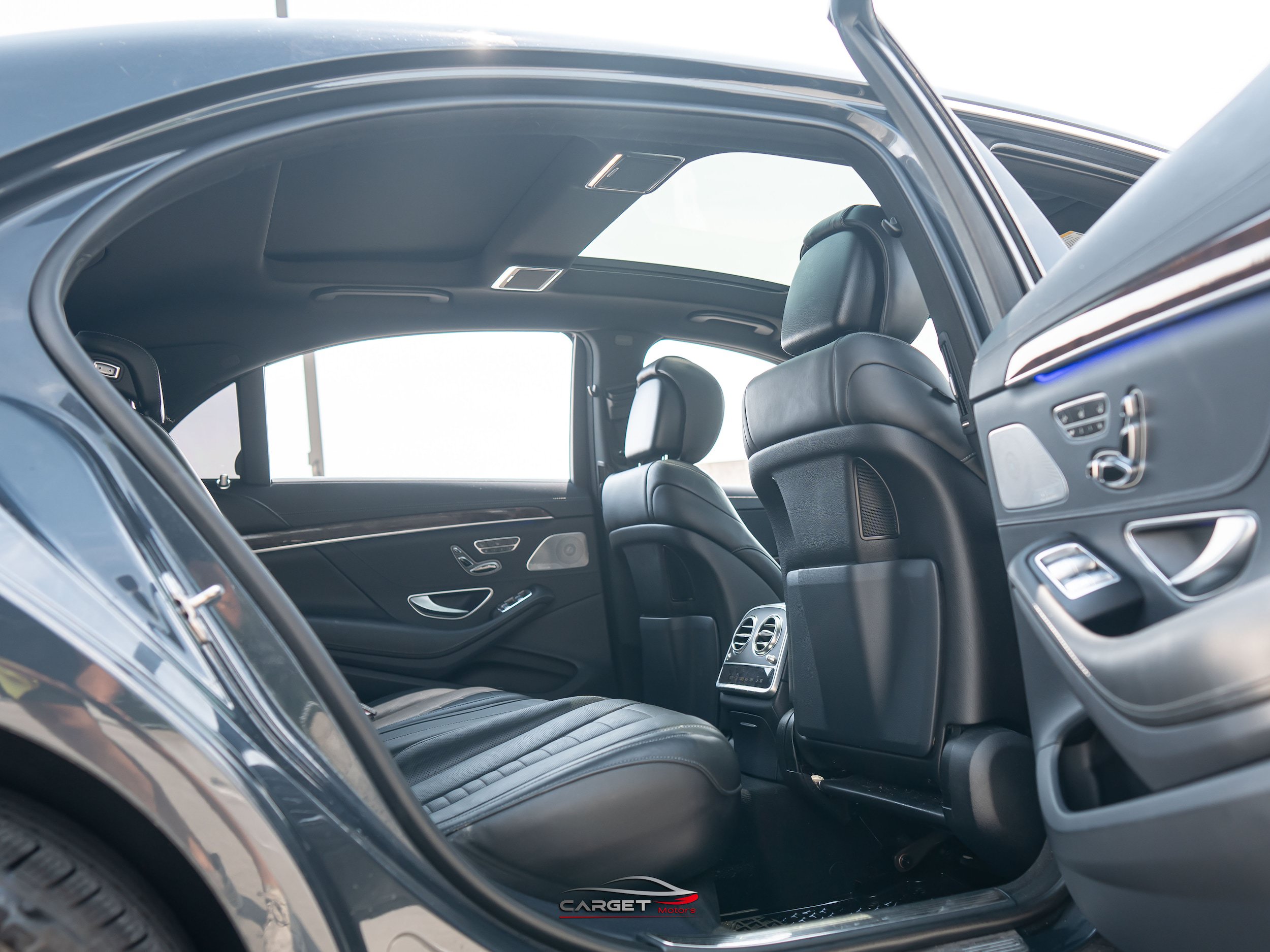 Used 2019 Mercedes-Benz S 560 4MATIC Sedan image 18