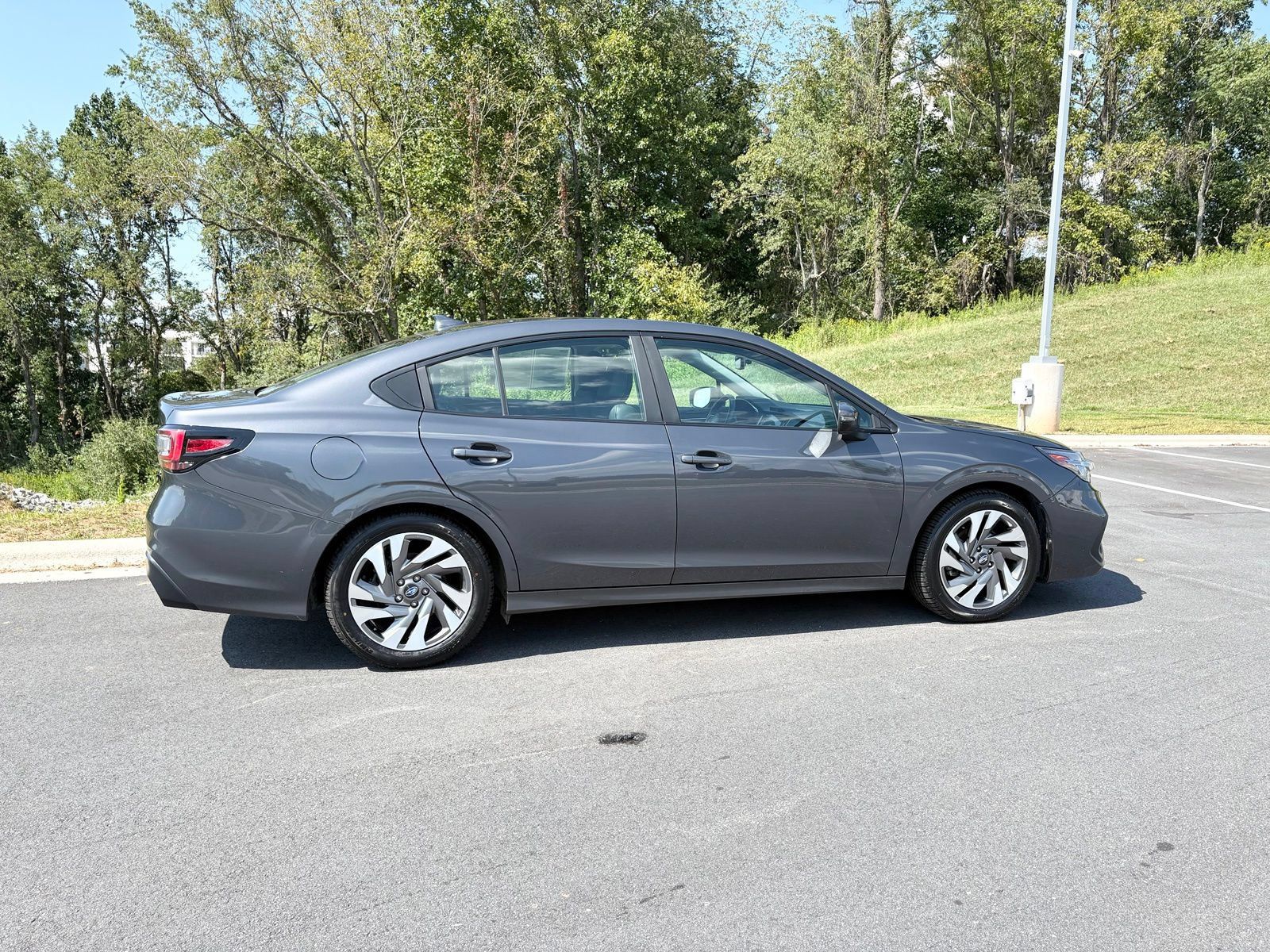 Certified 2023 Subaru Legacy Limited AWD/4WD image 8