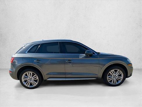 Used 2018 Audi Q5 2.0T Premium Plus image 4