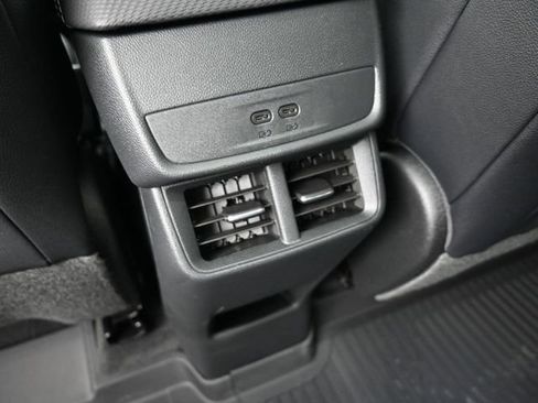 New 2026 Chevrolet Equinox LT w/ Convenience Package II image 27