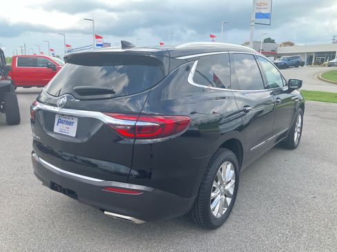 Used 2021 Buick Enclave Premium w/ Sun and Sites Package AWD/4WD image 7