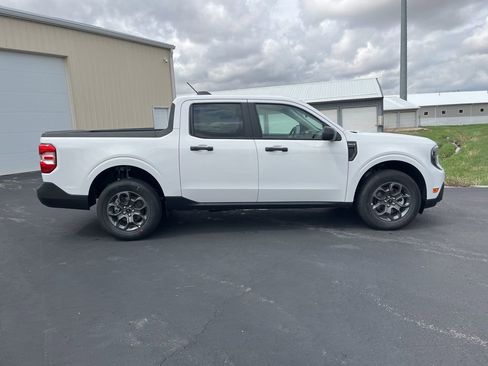 New 2026 Ford Maverick XLT image 2