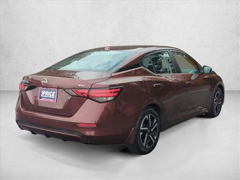 Used 2024 Nissan Sentra SV image 5