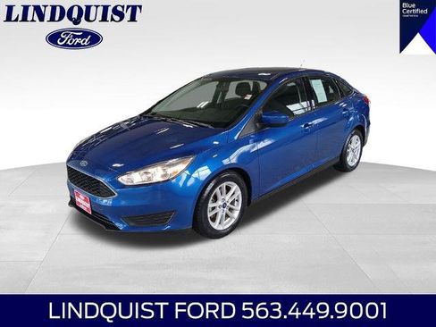 Certified 2018 Ford Focus SE FWD image 1