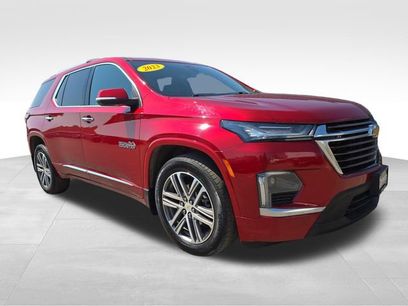 Used 2023 Chevrolet Traverse High Country